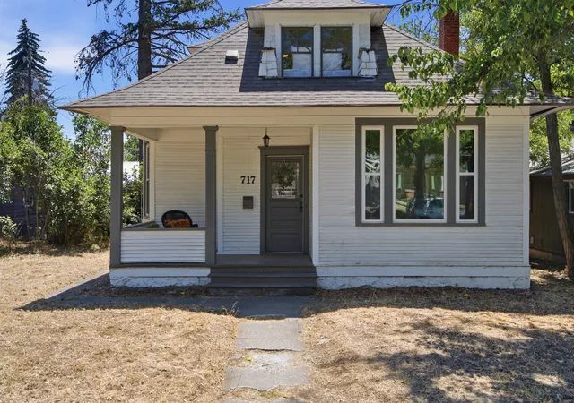 Photo 3 of Single family home for sale at 717 W York Ave, Spokane, WA 99205 | MLS# 202620796 | Listing updated on 2026-10-05