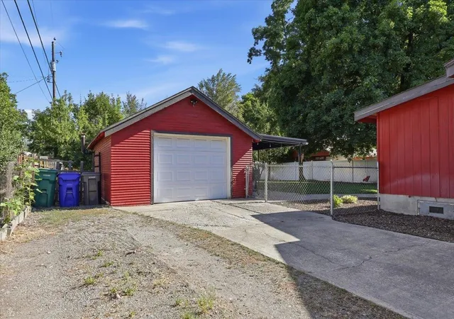 Homes for sale in Spokane Valley, WA | 7617 E Liberty Ave, Spokane Valley, WA 99212 | MLS# 202620805