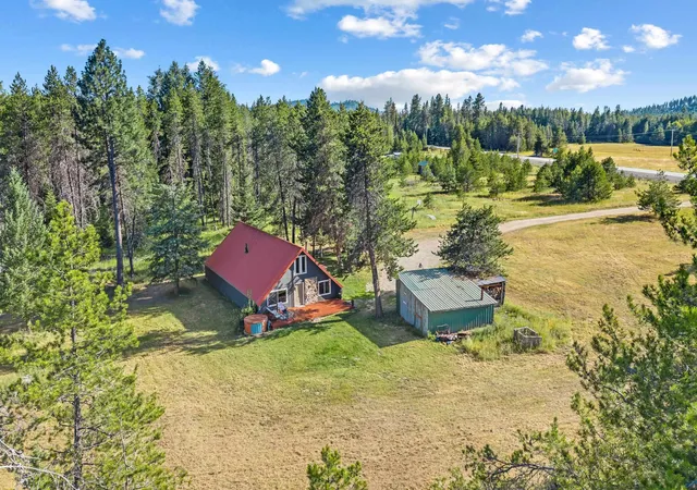 2nd image of 6612 Hwy 211 Hwy, Newport, WA 99156 | MLS# 202620806