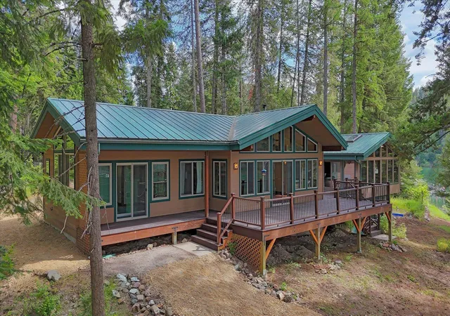 3rd image of 241 Pend Oreille Homes Rd, Newport, WA 99156 | MLS# 202620850
