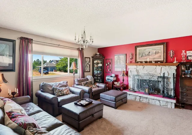 Photo 3 of Single family home for sale at 211 S Barker Rd, Spokane Valley, WA 99016 | MLS# 202620851 | Listing updated on 2026-10-17