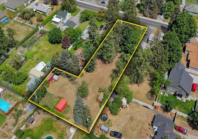 Homes for sale in Spokane Valley, WA | 1504 S Bowdish Rd, Spokane Valley, WA 99206 | MLS# 202620864
