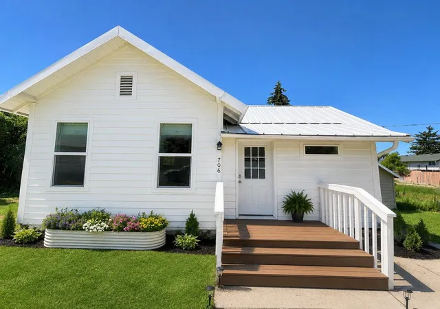 2nd image of 706 11th St, Davenport, WA 99122 | MLS# 202620869