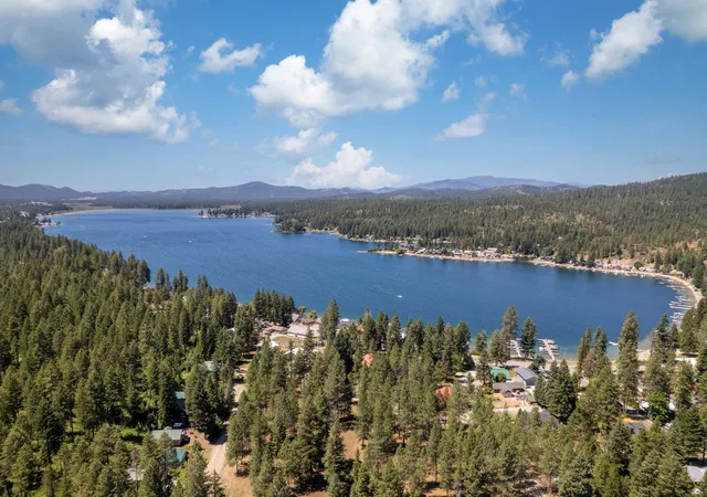5th image of 642 Diamond Dr, Newport, WA 99156 | MLS# 202620874