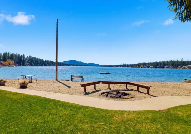 Photo 4 of Manufactured home for sale at 642 Diamond Dr, Newport, WA 99156 | MLS# 202620874 | Listing updated on 2026-10-08