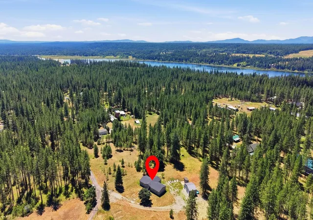 Homes for sale in Elk, WA | 3311 E Oregon Rd, Elk, WA 99009 | MLS# 202620896