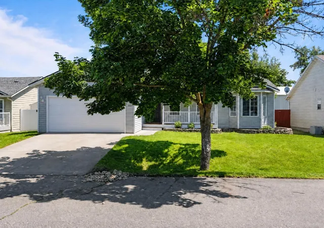 Photo 3 of Sale Pending at 307 S Morrow Ln, Spokane Valley, WA 99216 | MLS# 202620930 | Listing updated on 2026-09-19