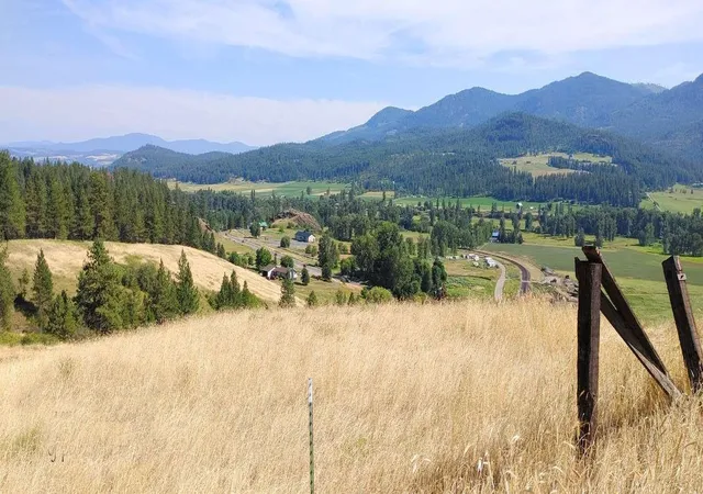 4th image of 700 Pingston Creek Rd, Kettle Falls, WA 99141 | MLS# 202620939