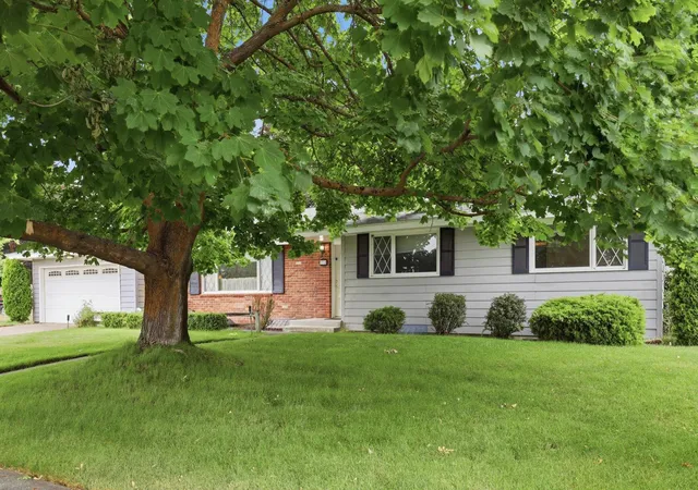 41st image of 2310 W Wedgewood Ave, Spokane, WA 99208 | MLS# 202620959