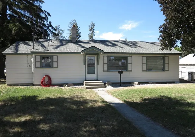 2nd image of 118 W 2nd St St, Cheney, WA 99004 | MLS# 202621008