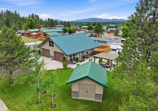 Photo 3 of Single family home for sale at 15 Guinevere Dr, Usk, WA 99180 | MLS# 202621027 | Listing updated on 2026-07-23