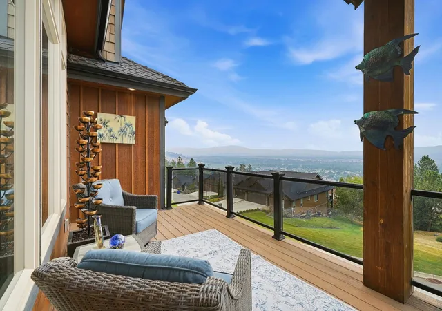 Photo 3 of Townhouse for sale at 8924 E Courtview Ln, Spokane, WA 99217 | MLS# 202621038 | Listing updated on 2026-09-18