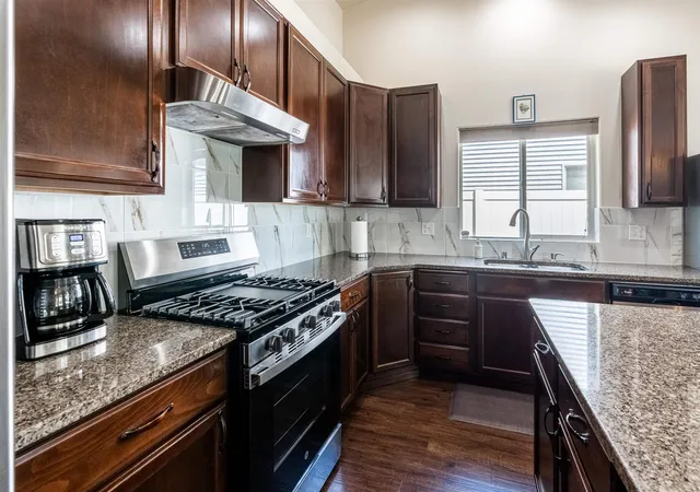 Photo 2 of Sale Pending at 1004 N Marcus Ln, Spokane Valley, WA 99216 | MLS# 202621061 | Listing updated on 2026-09-04