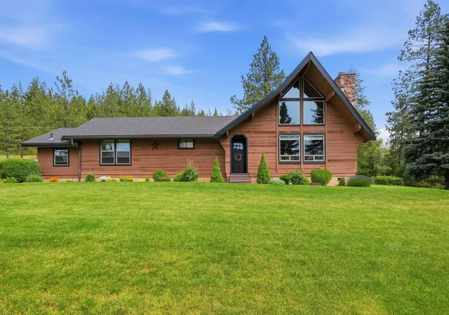 3rd image of 26401 E Elder Rd, Rockford, WA 99030 | MLS# 202621065