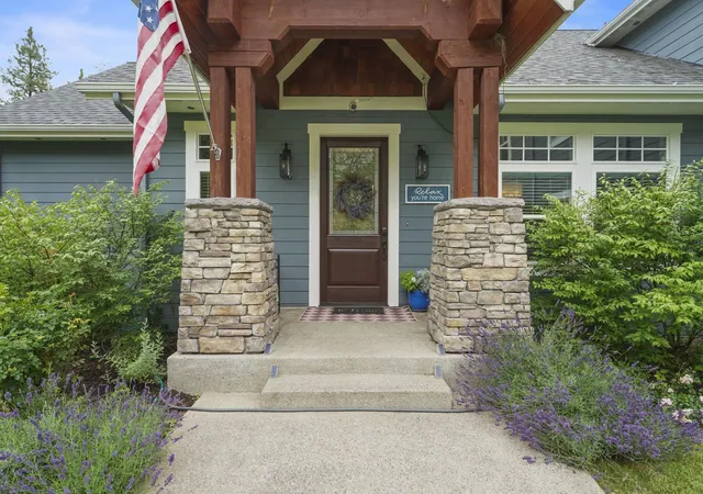 3rd image of 906 Ashenfelter Bay Rd, Newport, WA 99156 | MLS# 202621071