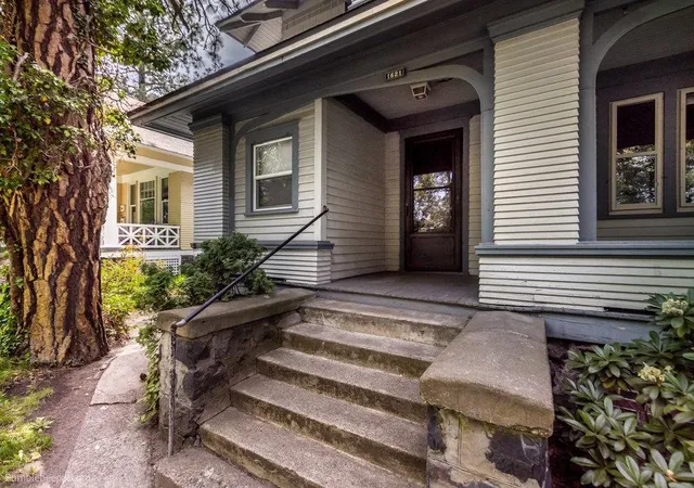 5th image of 1621 W 9Th Ave, Spokane, WA 99223 | MLS# 202621087