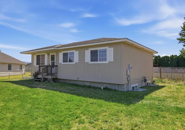 2nd image of 2809 N Johnson Ct, Spokane Valley, WA 99206 | MLS# 202621088