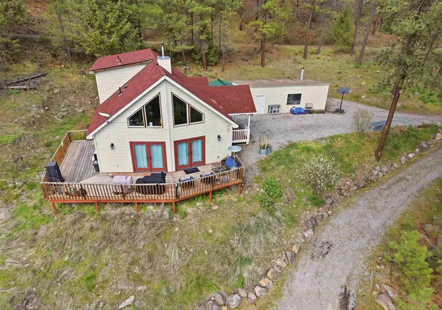 Photo 3 of Single family home for sale at 31965 N Hawk Crk Ranch Rd, Davenport, WA 99122 | MLS# 202621089 | Listing updated on 2026-07-24