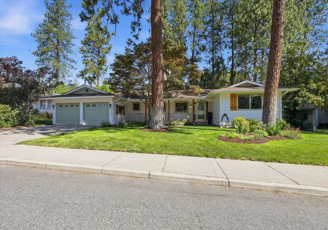 Photo 1 of Single family home for sale at 5326 W Shawnee Ave, Spokane, WA 99208 | MLS# 202621091 | Listing updated on 2026-10-08