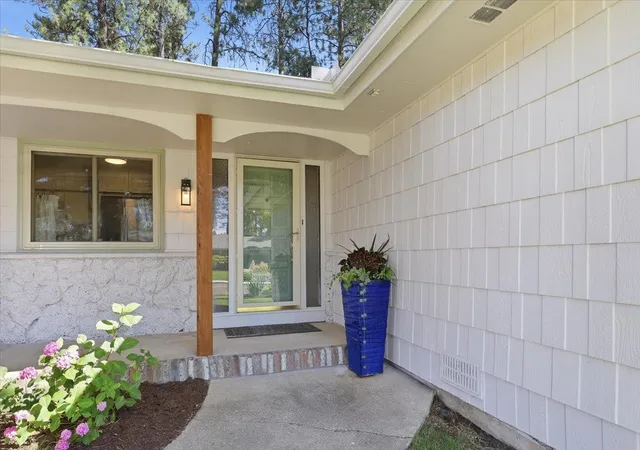 Photo 3 of Single family home for sale at 5326 W Shawnee Ave, Spokane, WA 99208 | MLS# 202621091 | Listing updated on 2026-10-08