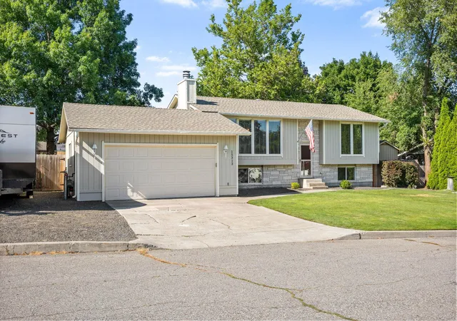 Photo 3 of Single family home for sale at 15313 E 14th Avenue, Spokane Valley, WA 99037 | MLS# 202621096 | Listing updated on 2026-09-14