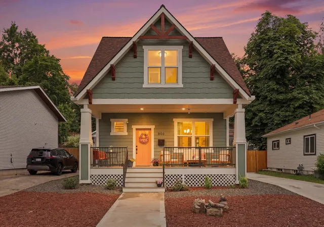 Photo 2 of Single family home for sale at 806 E 10th Avenue, Spokane, WA 99202 | MLS# 202621112 | Listing updated on 2026-09-15