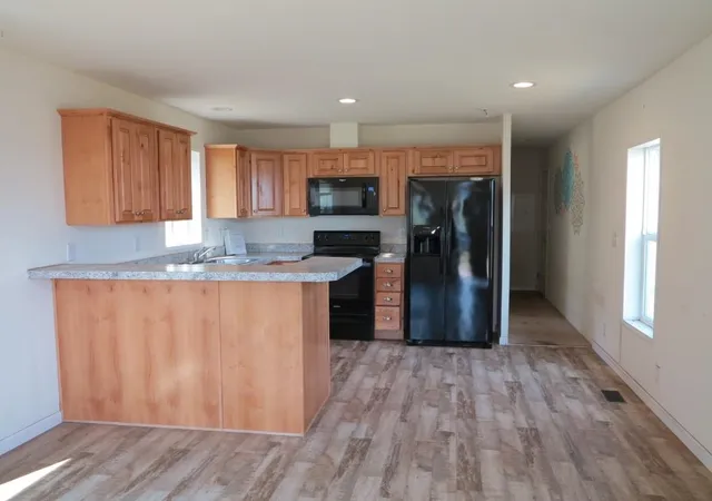 Photo 2 of Manufactured home for sale at 411 E Moreland Rd, Malden, WA 99149 | MLS# 202621124 | Listing updated on 2026-10-08