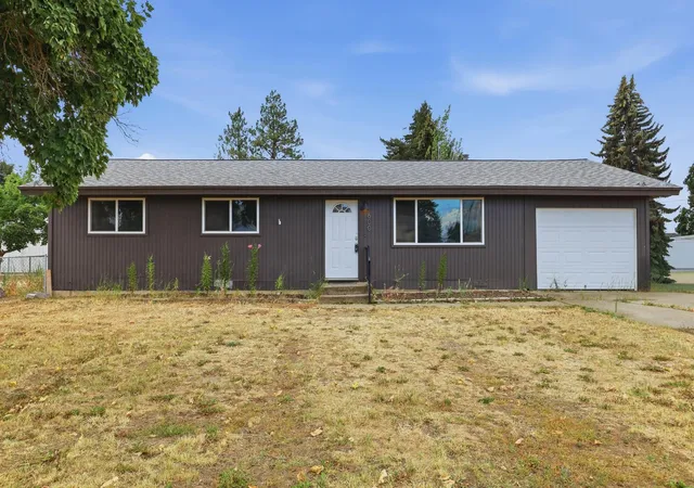 1st image of 600 E Herb St, Medical Lake, WA 99022 | MLS# 202621127