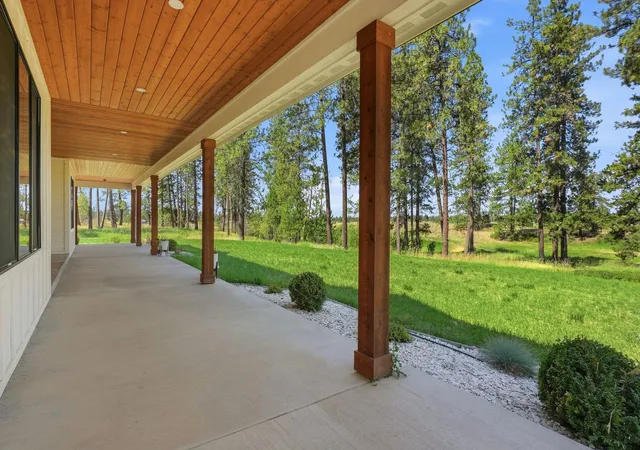 Photo 3 of Single family home for sale at 17111 S Graham Rd, Cheney, WA 99004 | MLS# 202621138 | Listing updated on 2026-09-15