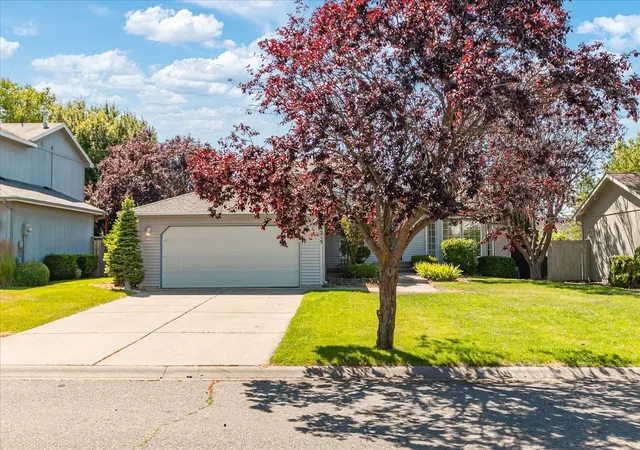 2nd image of 1215 N Stevenson Rd, Liberty Lake, WA 99019 | MLS# 202621152