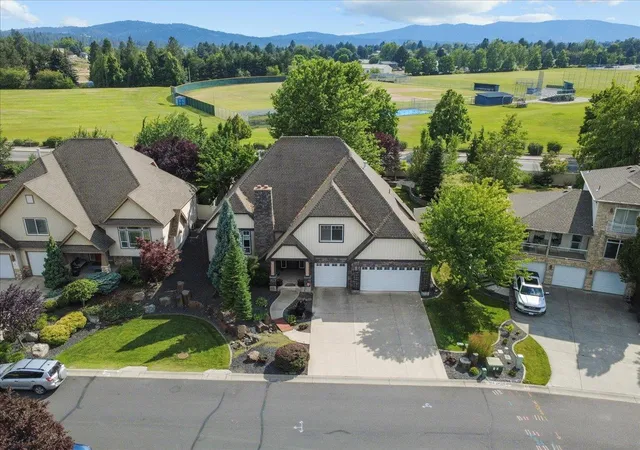 3rd image of 804 S Shelley Lake Ln, Spokane Valley, WA 99037 | MLS# 202621156