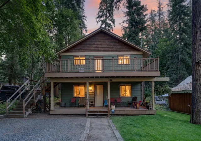 1st image of 13906 N East Newman Lake Dr, Newman Lake, WA 99025 | MLS# 202621160