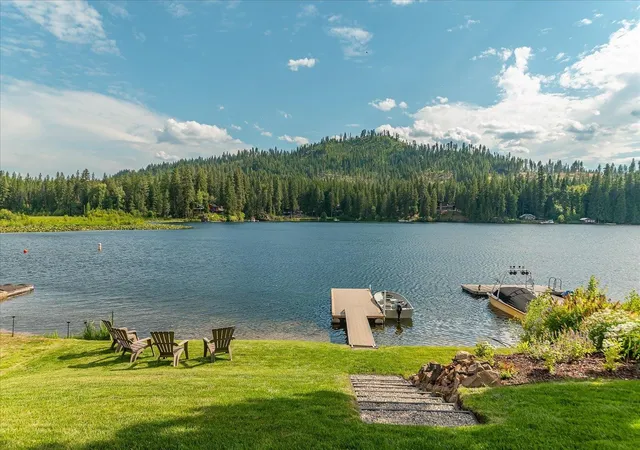 3rd image of 91 Viewpoint Rd, Newport, WA 99156 | MLS# 202621162