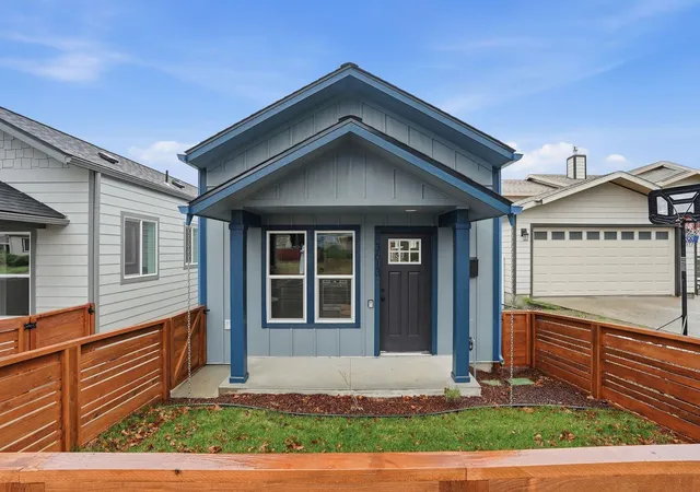Photo 1 of Multi family home for sale at 3613 E 8th Avenue, Spokane, WA 99202 | MLS# 202621175 | Listing updated on 2026-07-24