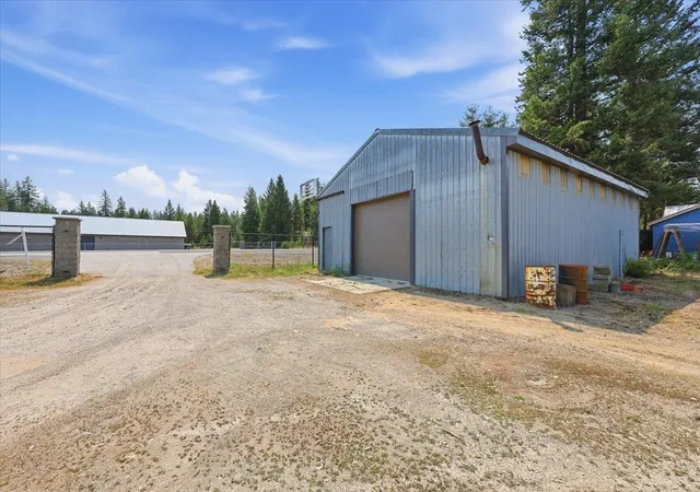 4th image of 652 Southshore Diamond Lake Rd, Newport, WA 99156 | MLS# 202621209