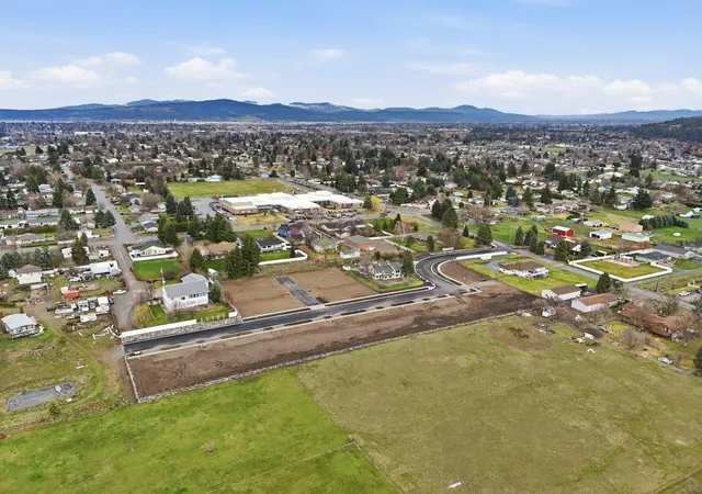 5th image of 2514 S Warren Ln, Veradale, WA 99037 | MLS# 202621218