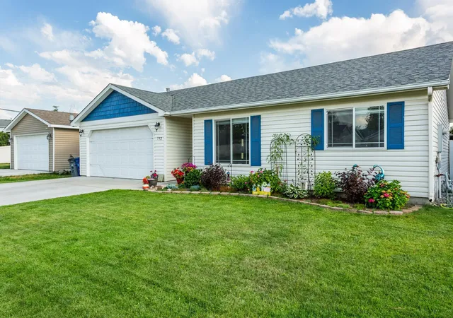 2nd image of 732 E Carrie Dr, Medical Lake, WA 99022 | MLS# 202621228
