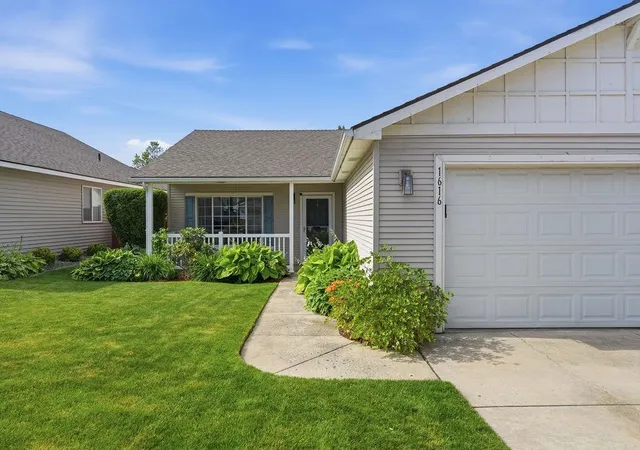 Photo 3 of Single family home for sale at 1616 E Vanetta Ln, Spokane, WA 99217 | MLS# 202621230 | Listing updated on 2026-09-22