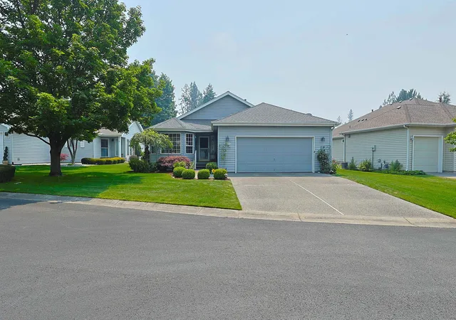 Single family home for sale at 3815 S Greystone Ln, Spokane, WA 99223 | MLS# 202621258