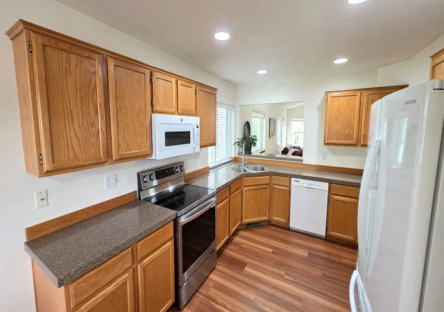 Photo 3 of Single family home for sale at 3815 S Greystone Ln, Spokane, WA 99223 | MLS# 202621258 | Listing updated on 2026-09-24