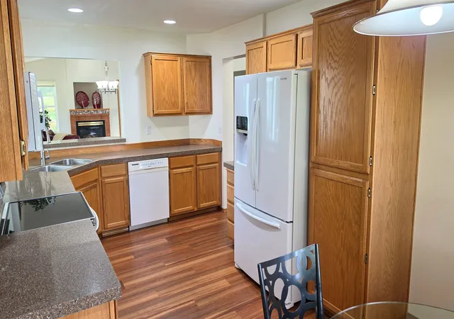 Photo 4 of Single family home for sale at 3815 S Greystone Ln, Spokane, WA 99223 | MLS# 202621258 | Listing updated on 2026-09-24