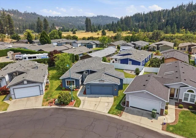 Photo 2 of Manufactured home for sale at 4411 S Sunny Crk Dr, Spokane, WA 99224 | MLS# 202621260 | Listing updated on 2026-08-05
