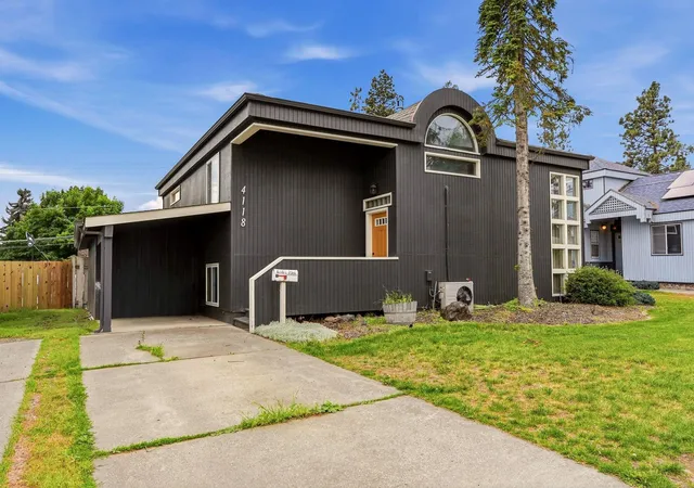 Single family home for sale at 4118 E 29th Avenue, Spokane, WA 99223 | MLS# 202621262 | Listing updated on 2026-10-09