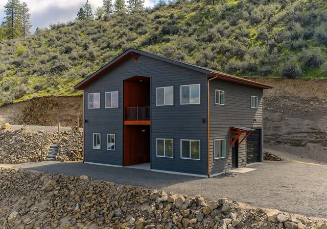 1st image of 42840 N Buckhorn Dr, Davenport, WA 99122 | MLS# 202621275