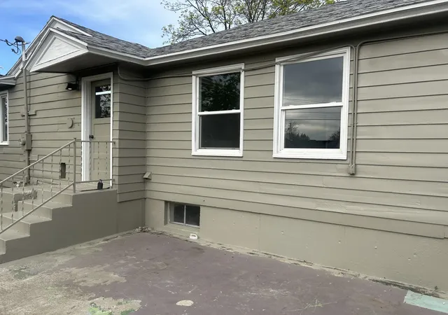 Photo 3 of Sale Pending at 5521 N C St, Spokane, WA 99205 | MLS# 202621292 | Listing updated on 2026-08-30