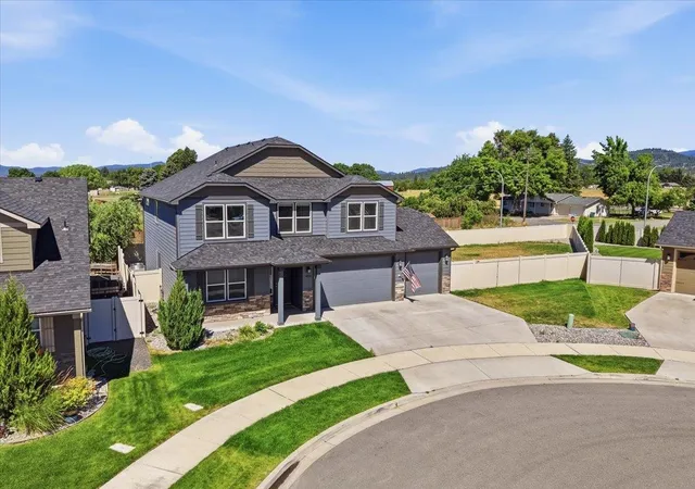 Photo 2 of Single family home for sale at 4026 N Arrowleaf Loop, Post Falls, ID 83854 | MLS# 202621301 | Listing updated on 2026-10-21