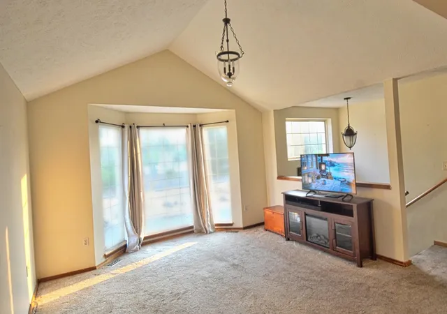 Photo 4 of Single family home for sale at 4244 E 33rd Avenue, Spokane, WA 99223 | MLS# 202621310 | Listing updated on 2026-09-22
