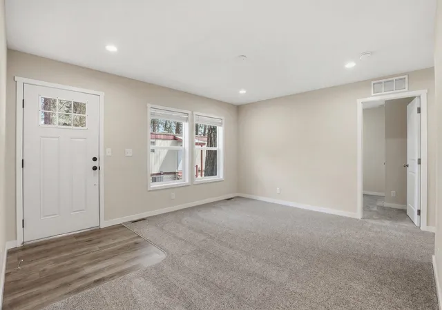Photo 4 of Manufactured home for sale at 3928 E Ln Park Rd #9, Mead, WA 99021 | MLS# 202621329 | Listing updated on 2026-07-29