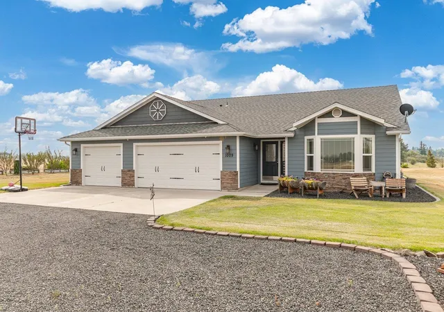 49th image of 1009 S Bartholomew St, Medical Lake, WA 99022 | MLS# 202621341