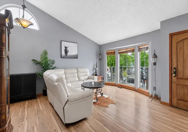 Photo 3 of Single family home for sale at 3703 E Courtland Ave, Spokane, WA 99217 | MLS# 202621342 | Listing updated on 2026-09-01